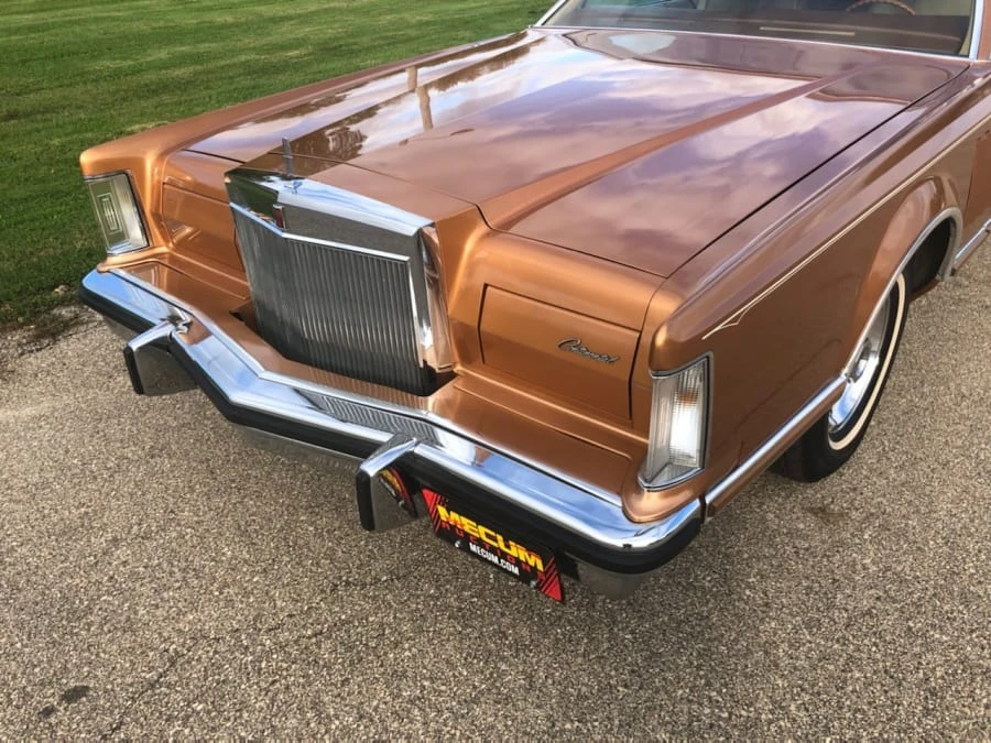 1977 Lincoln Continental Mark V - Image 6 of 8