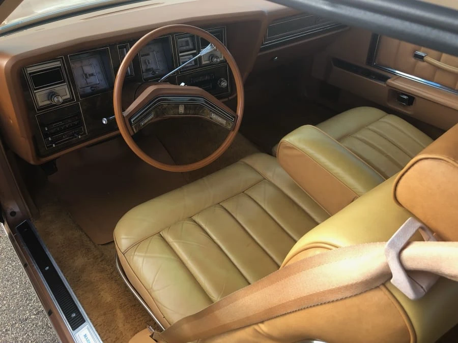 1977 Lincoln Continental Mark V - Image 2 of 8