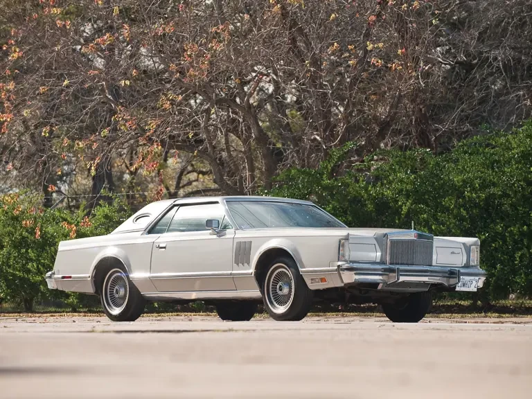 1977 Lincoln Continental Mark V - Image 2 of 2
