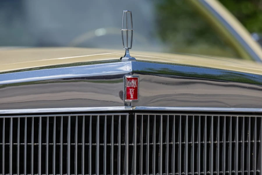 1977 Lincoln Continental Mark V - Image 21 of 31
