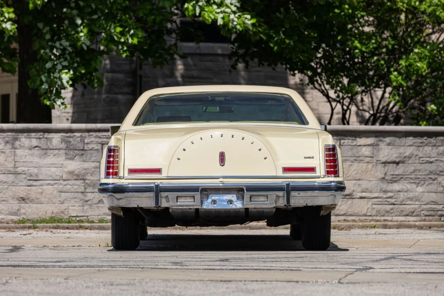 1977 Lincoln Continental Mark V - Image 5 of 31