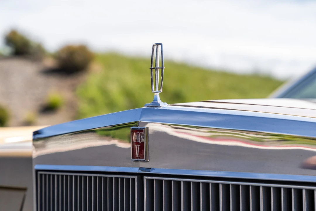 1977 Lincoln Continental Mark V - Image 17 of 31