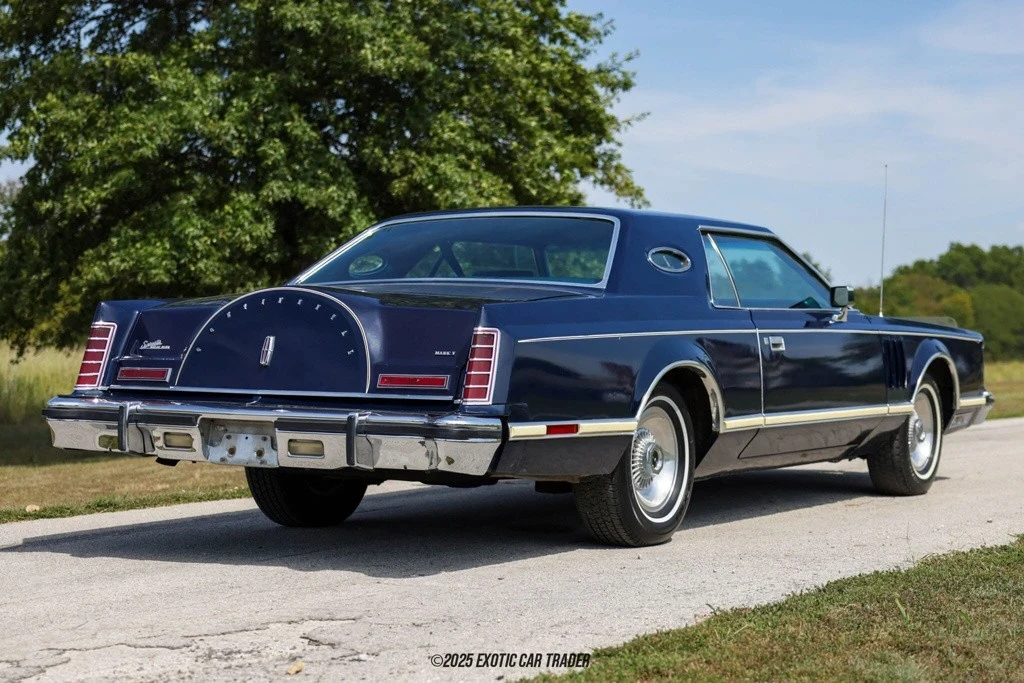 1977 Lincoln Continental Mark V - Image 8 of 12