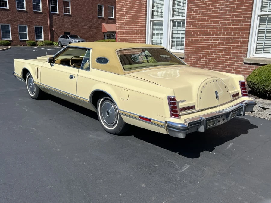 1977 Lincoln Continental Mark V - Image 4 of 8