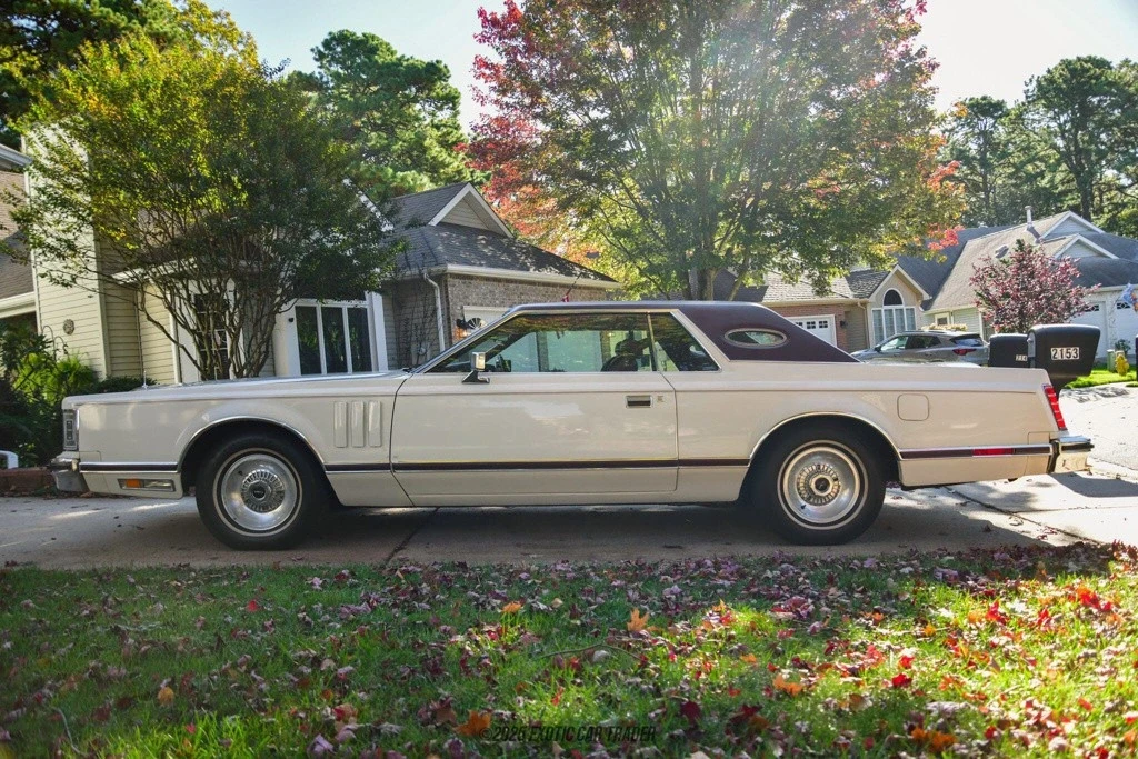 1977 Lincoln Continental Mark V - Image 3 of 12