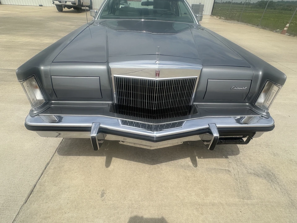 1977 Lincoln Continental Mark V - Image 16 of 31