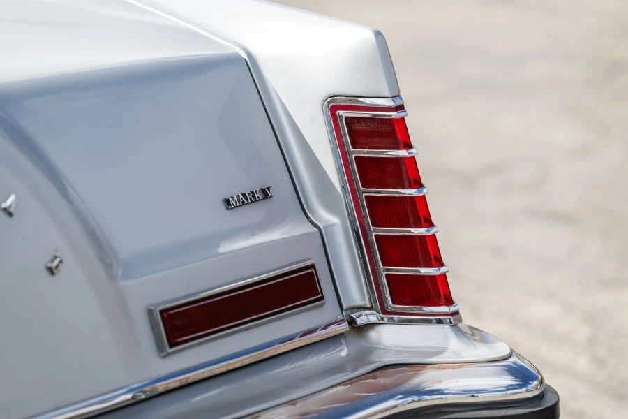 1977 Lincoln Continental Mark V - Image 22 of 31
