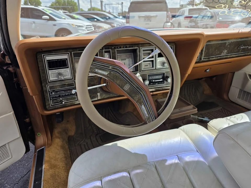 1977 Lincoln Continental Mark V - Image 8 of 18