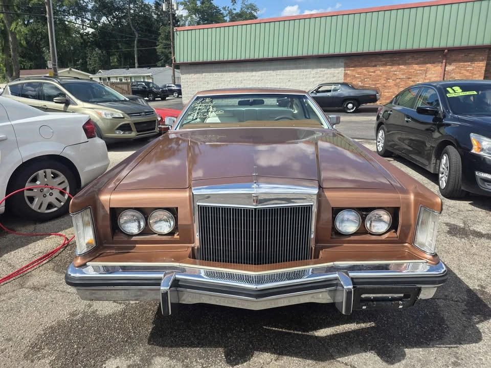 1977 Lincoln Continental Mark V - Image 2 of 18