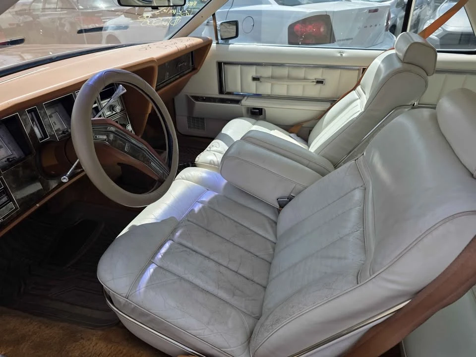 1977 Lincoln Continental Mark V - Image 7 of 18