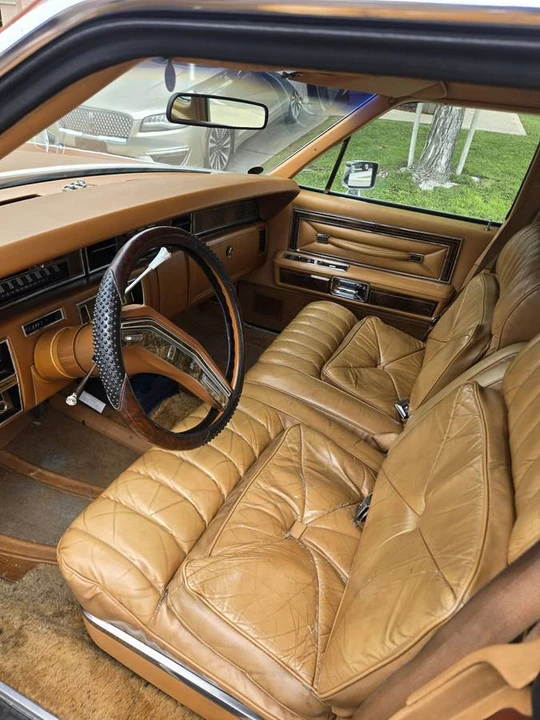 1977 Lincoln Continental 5th Gen - Image 5 of 8