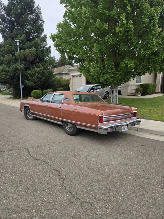 1977 Lincoln Continental 5th Gen - Image 3 of 8