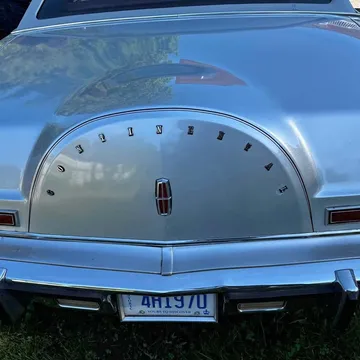 1977 Lincoln Continental Mark V