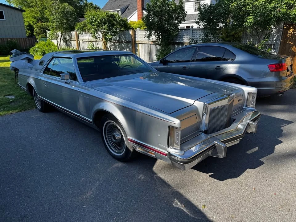 1977 Lincoln Continental 5th Gen - Image 18 of 19