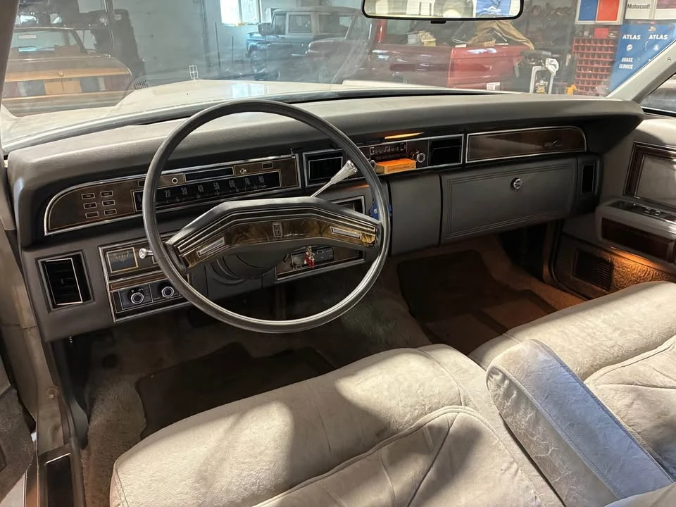 1977 Lincoln Continental 5th Gen - Image 3 of 6