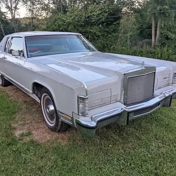 1977 Lincoln Continental Town Coupe