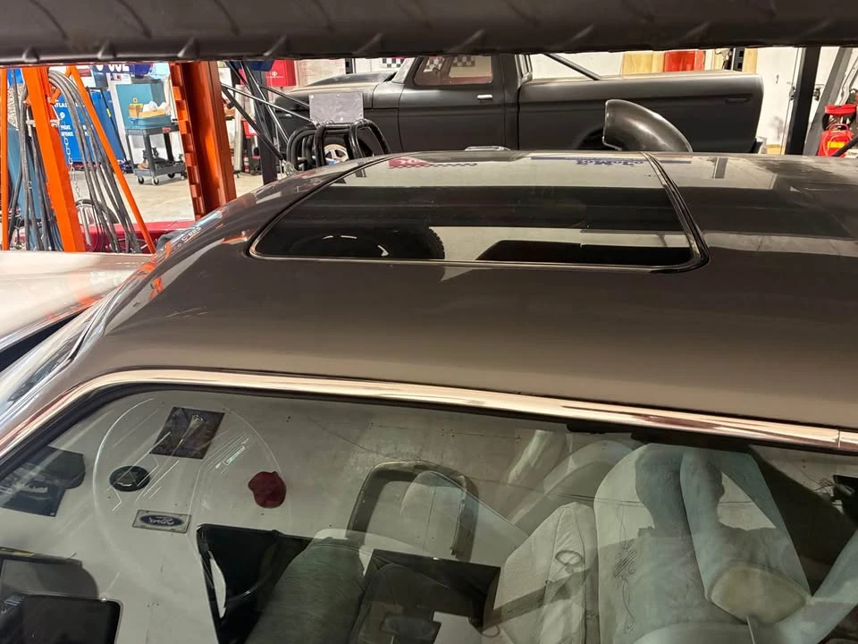 1977 Lincoln Continental 5th Gen - Image 5 of 6