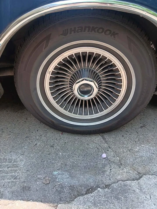 1977 Lincoln Continental 5th Gen - Image 5 of 8