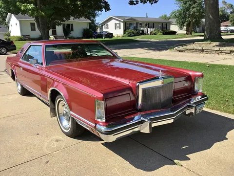 1977 Lincoln Continental Mark V