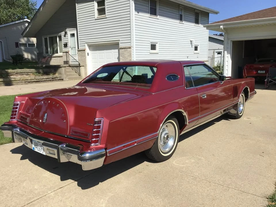 1977 Lincoln Continental 5th Gen - Image 10 of 14