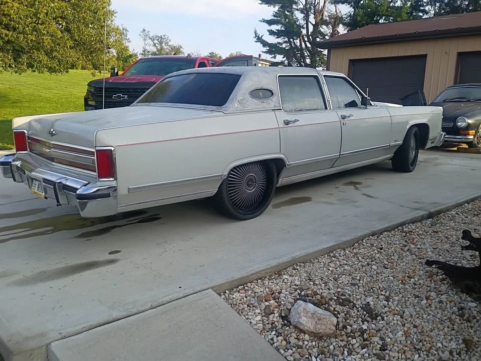 1977 Lincoln Continental 5th Gen - Image 4 of 6