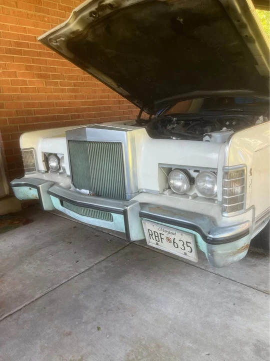 1977 Lincoln Continental 5th Gen - Image 7 of 10
