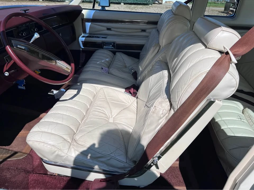1977 Lincoln Continental 5th Gen - Image 11 of 17