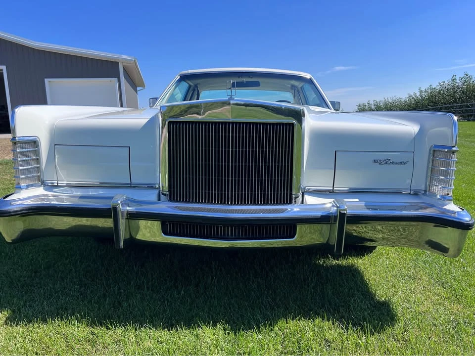 1977 Lincoln Continental 5th Gen - Image 12 of 17
