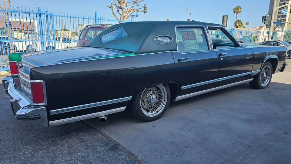 1977 Lincoln Continental 5th Gen - Image 3 of 16