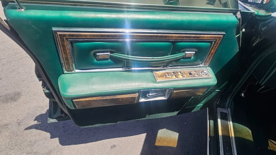 1977 Lincoln Continental 5th Gen - Image 11 of 16