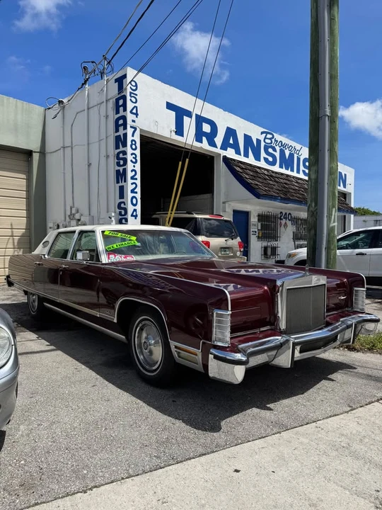 1977 Lincoln Continental 5th Gen - Image 3 of 11