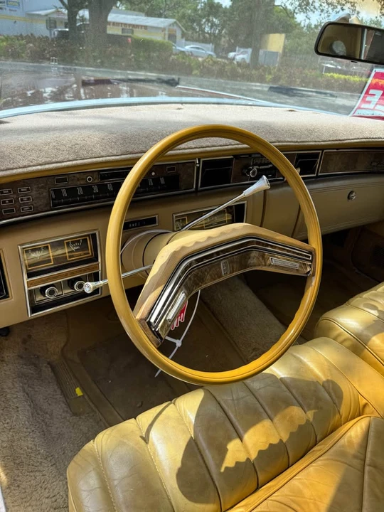 1977 Lincoln Continental 5th Gen - Image 5 of 11