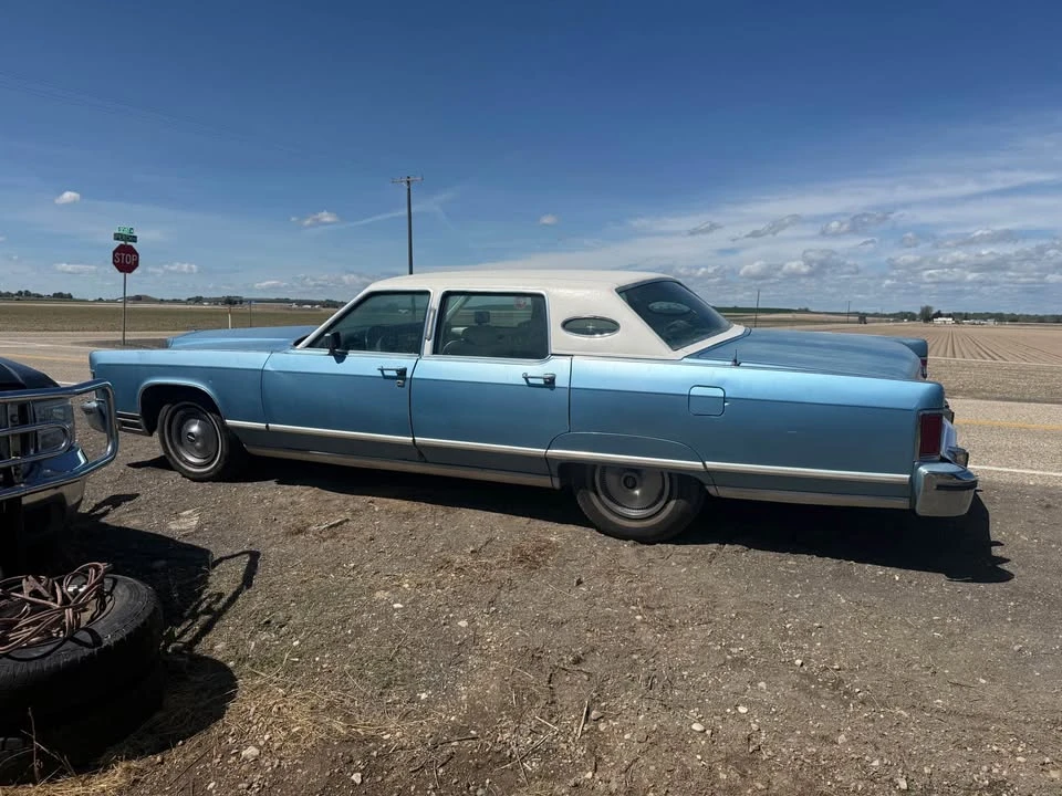 1977 Lincoln Continental 5th Gen - Image 4 of 8