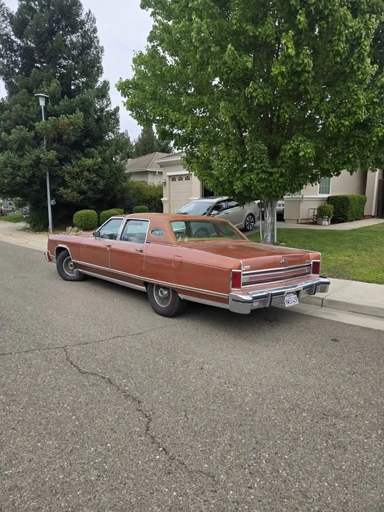 1977 Lincoln Continental 5th Gen - Image 4 of 10