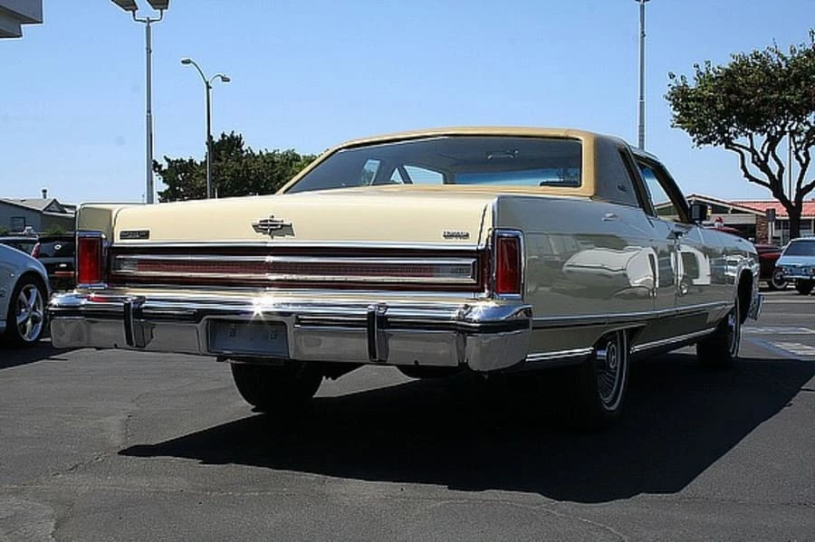1977 Lincoln Continental 5th Gen - Image 3 of 8