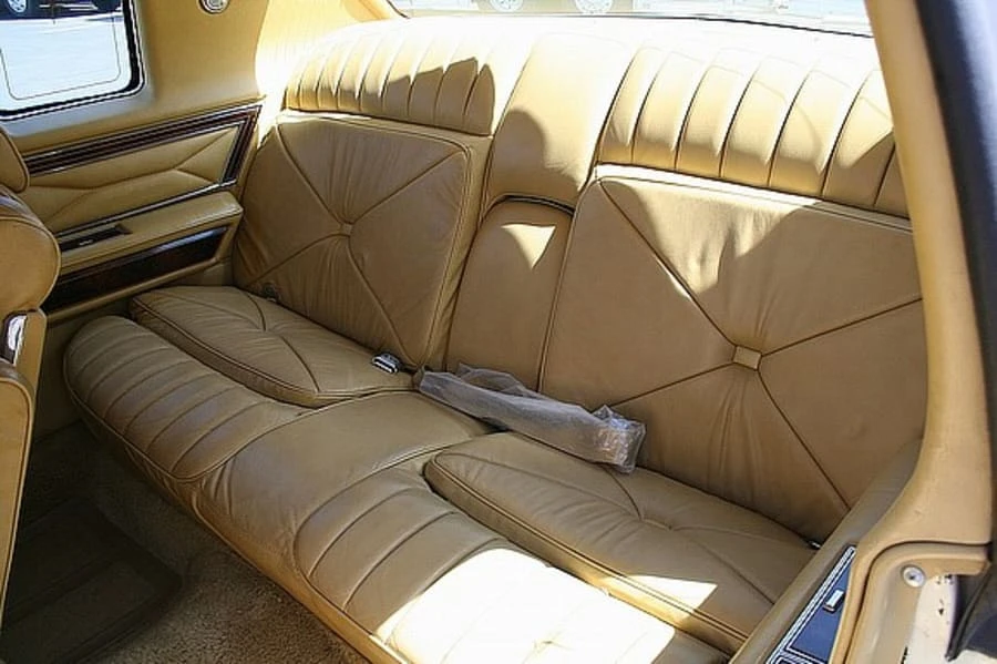 1977 Lincoln Continental 5th Gen - Image 5 of 8