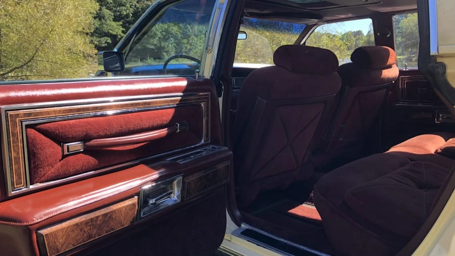 1977 Lincoln Continental 5th Gen - Image 3 of 20