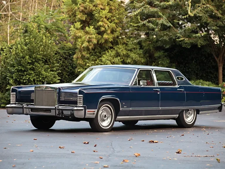 1977 Lincoln Continental 5th Gen - Image 2 of 14