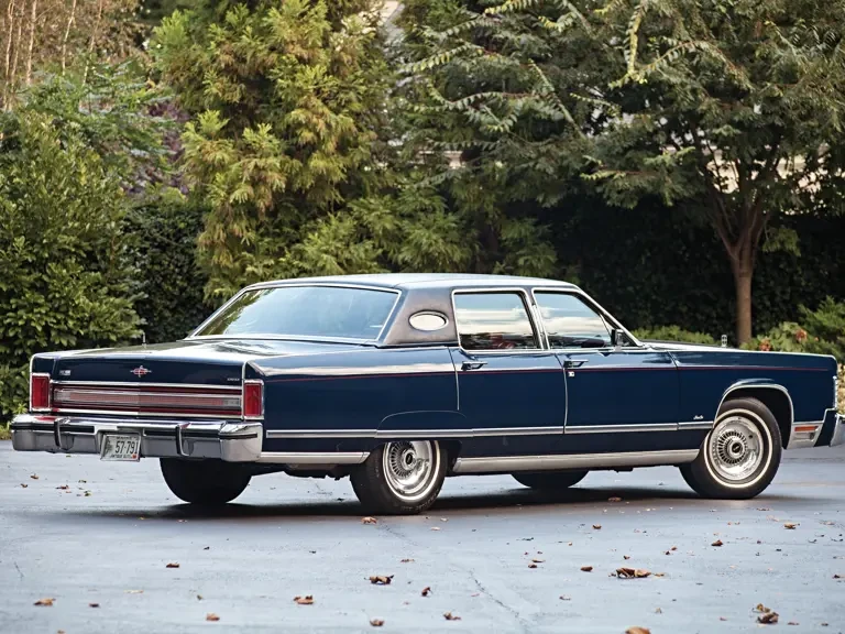 1977 Lincoln Continental 5th Gen - Image 3 of 14