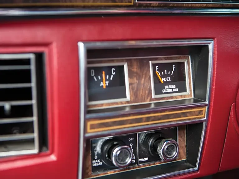 1977 Lincoln Continental 5th Gen - Image 12 of 14