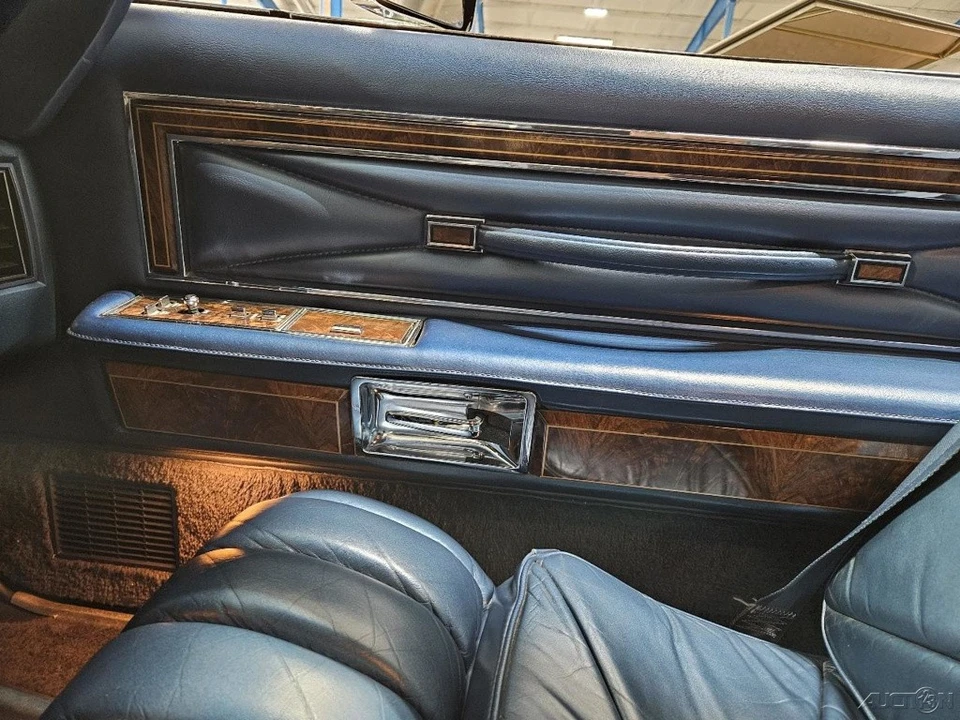 1977 Lincoln Continental 5th Gen - Image 14 of 22