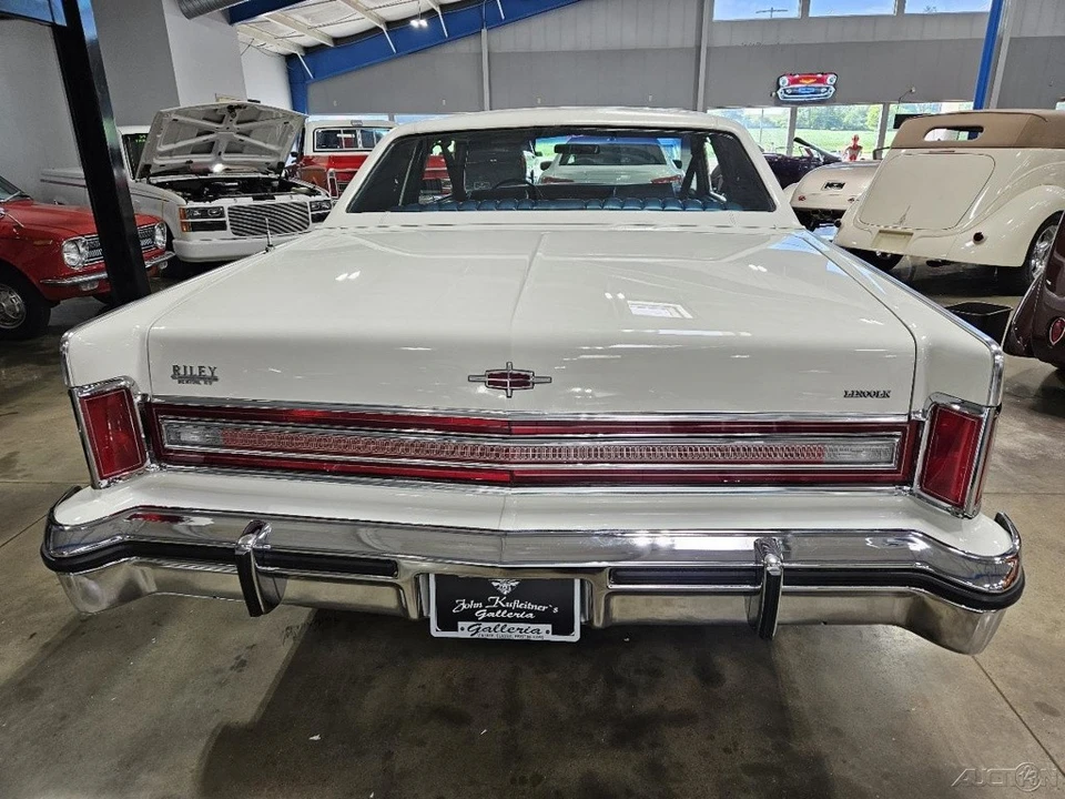 1977 Lincoln Continental 5th Gen - Image 7 of 22