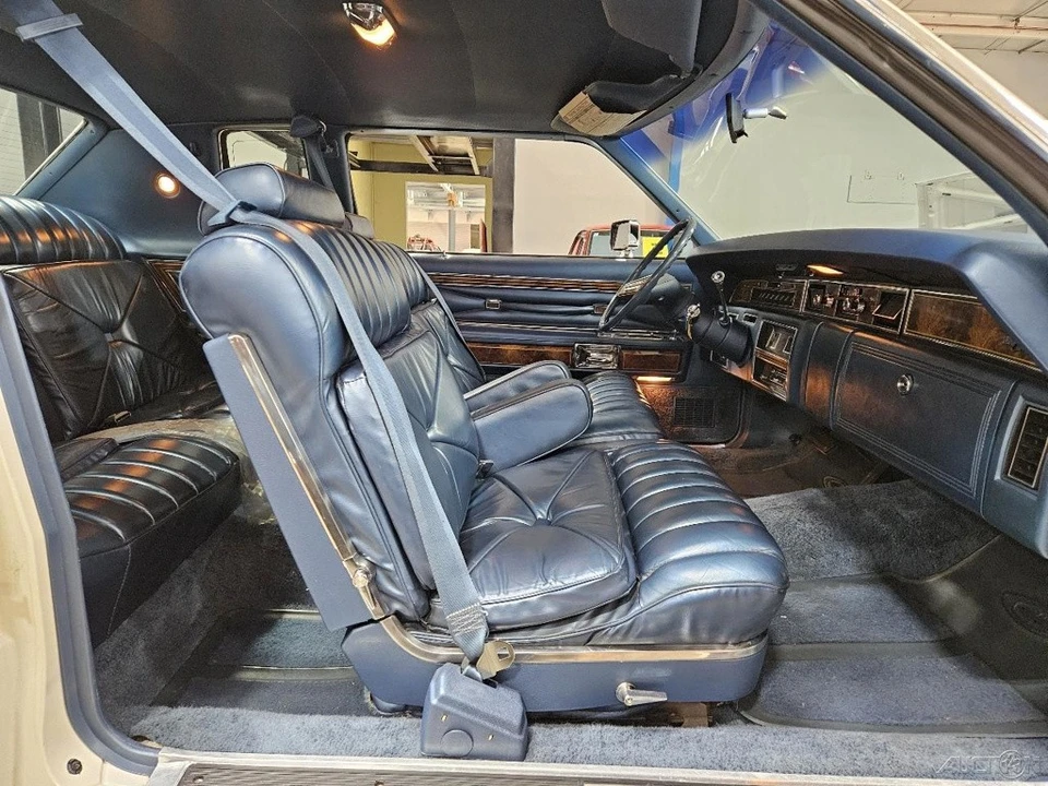 1977 Lincoln Continental 5th Gen - Image 20 of 22