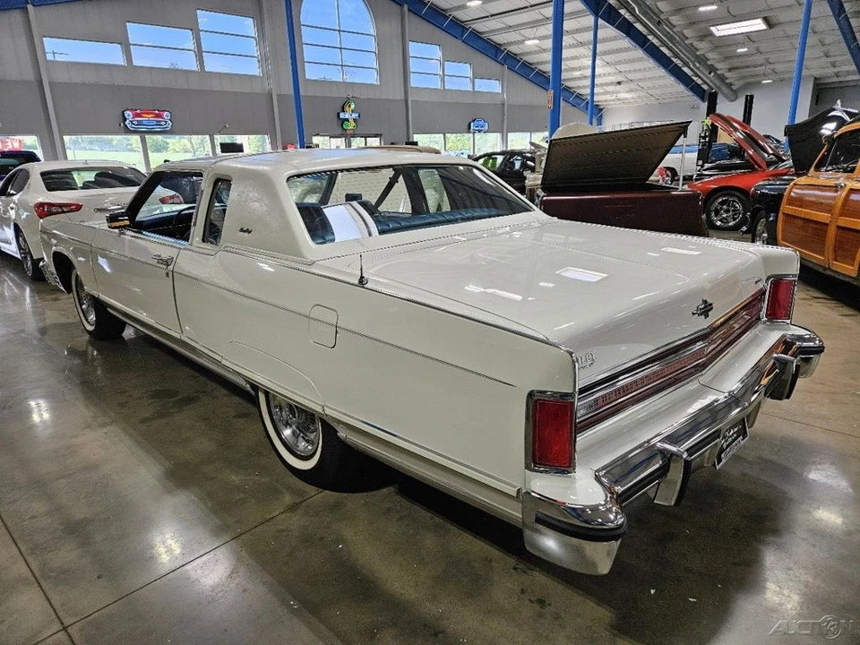 1977 Lincoln Continental 5th Gen - Image 8 of 22