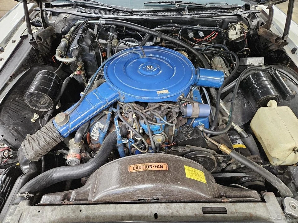 1977 Lincoln Continental 5th Gen - Image 15 of 22