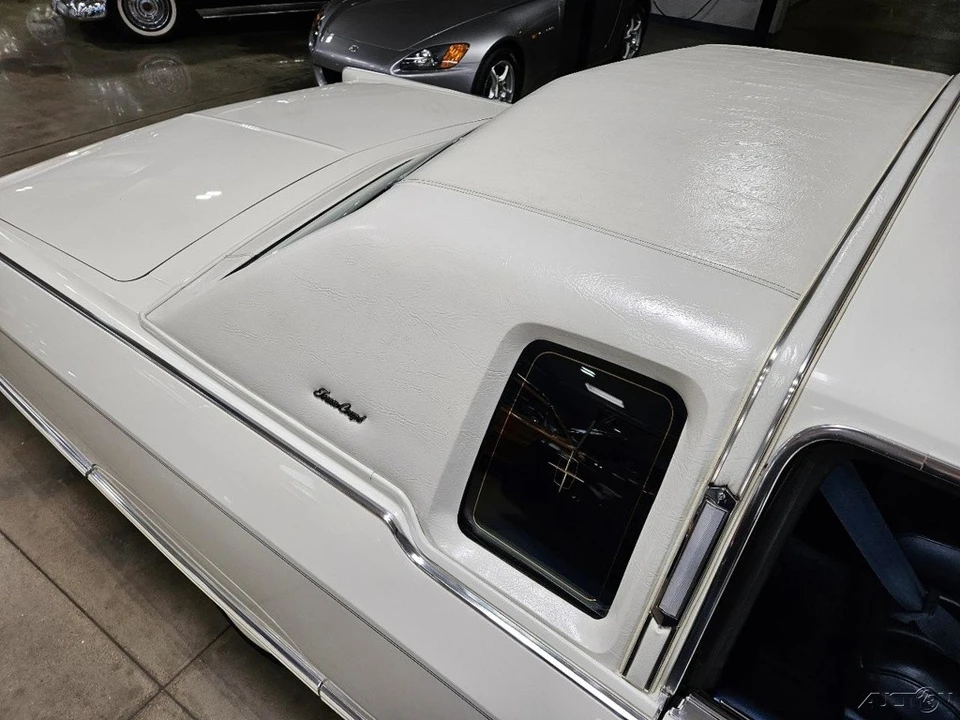1977 Lincoln Continental 5th Gen - Image 19 of 22