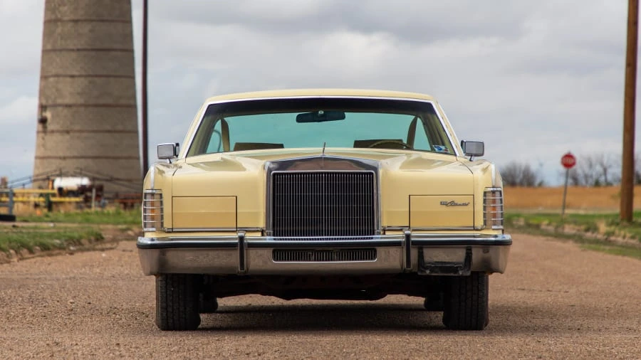 1977 Lincoln Continental 5th Gen - Image 10 of 13