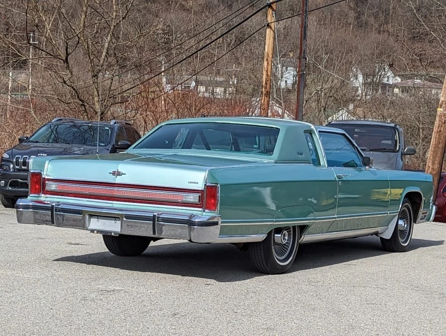 1977 Lincoln Continental 5th Gen - Image 3 of 31