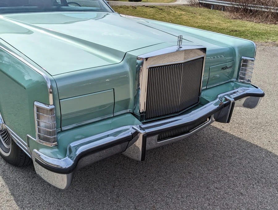1977 Lincoln Continental 5th Gen - Image 8 of 31