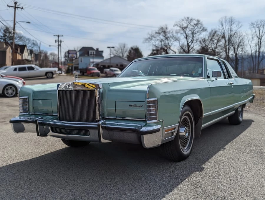 1977 Lincoln Continental 5th Gen - Image 14 of 31